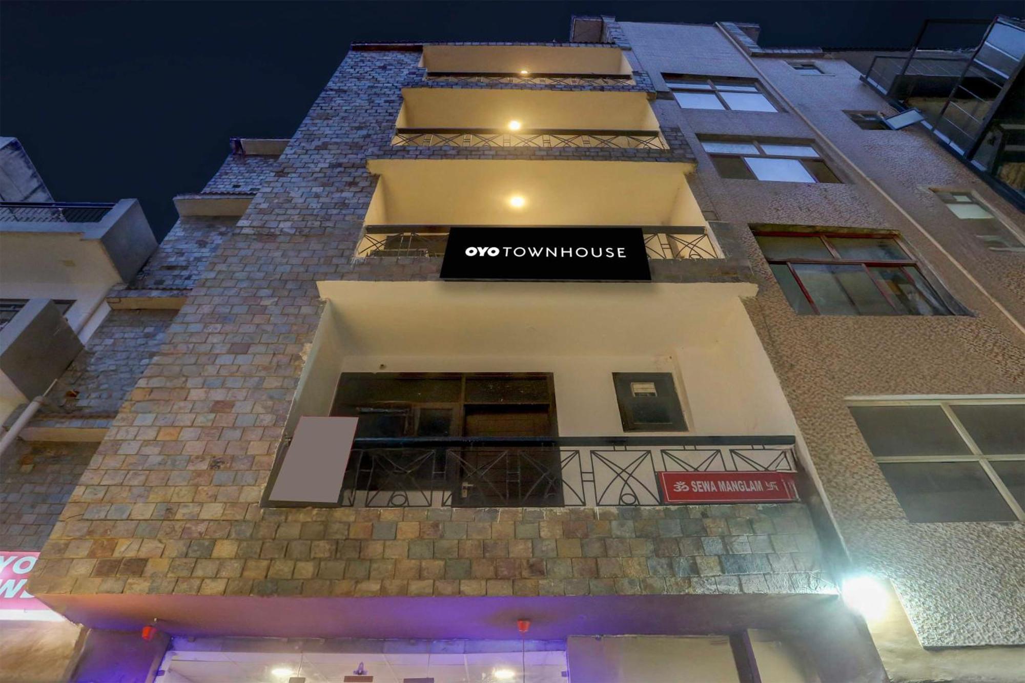 Oyo Townhouse Anmol Residency Hotel